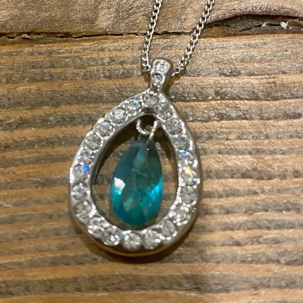 NIB Adrian Buckley England Jewellery Necklace